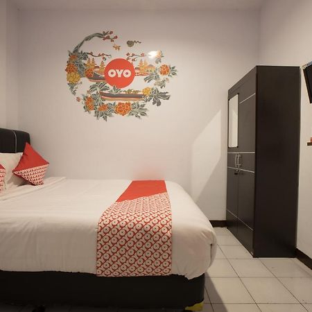 Oyo 176 Near Cideng Virgo Residence Jakarta Exterior photo