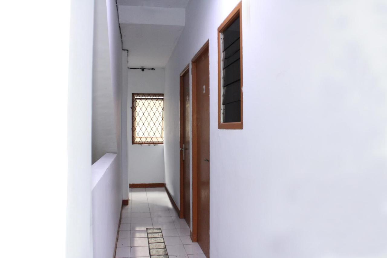 Oyo 176 Near Cideng Virgo Residence Jakarta Exterior photo