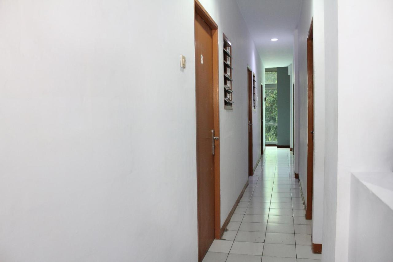 Oyo 176 Near Cideng Virgo Residence Jakarta Exterior photo
