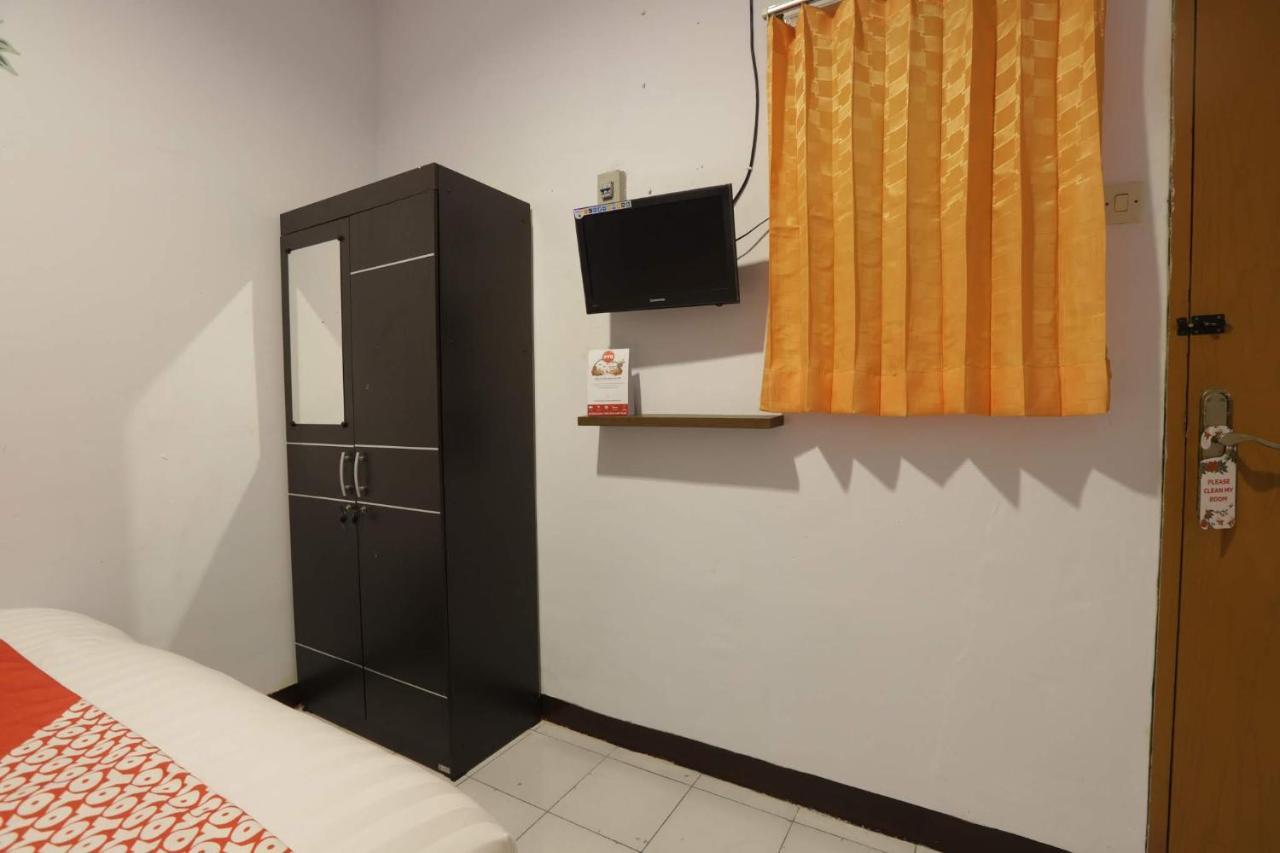 Oyo 176 Near Cideng Virgo Residence Jakarta Exterior photo